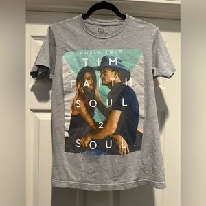 2017 Tim McGraw and Faith Hill SOUL 2 SOUL World Tour T-shirt, size Small